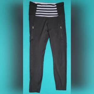 Lululemon Run Ice Queen 7/8 TightBlack / Polar Haze Size 6